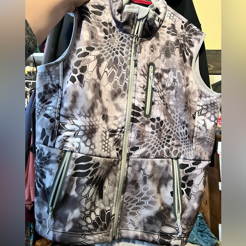 Kryptek Vest